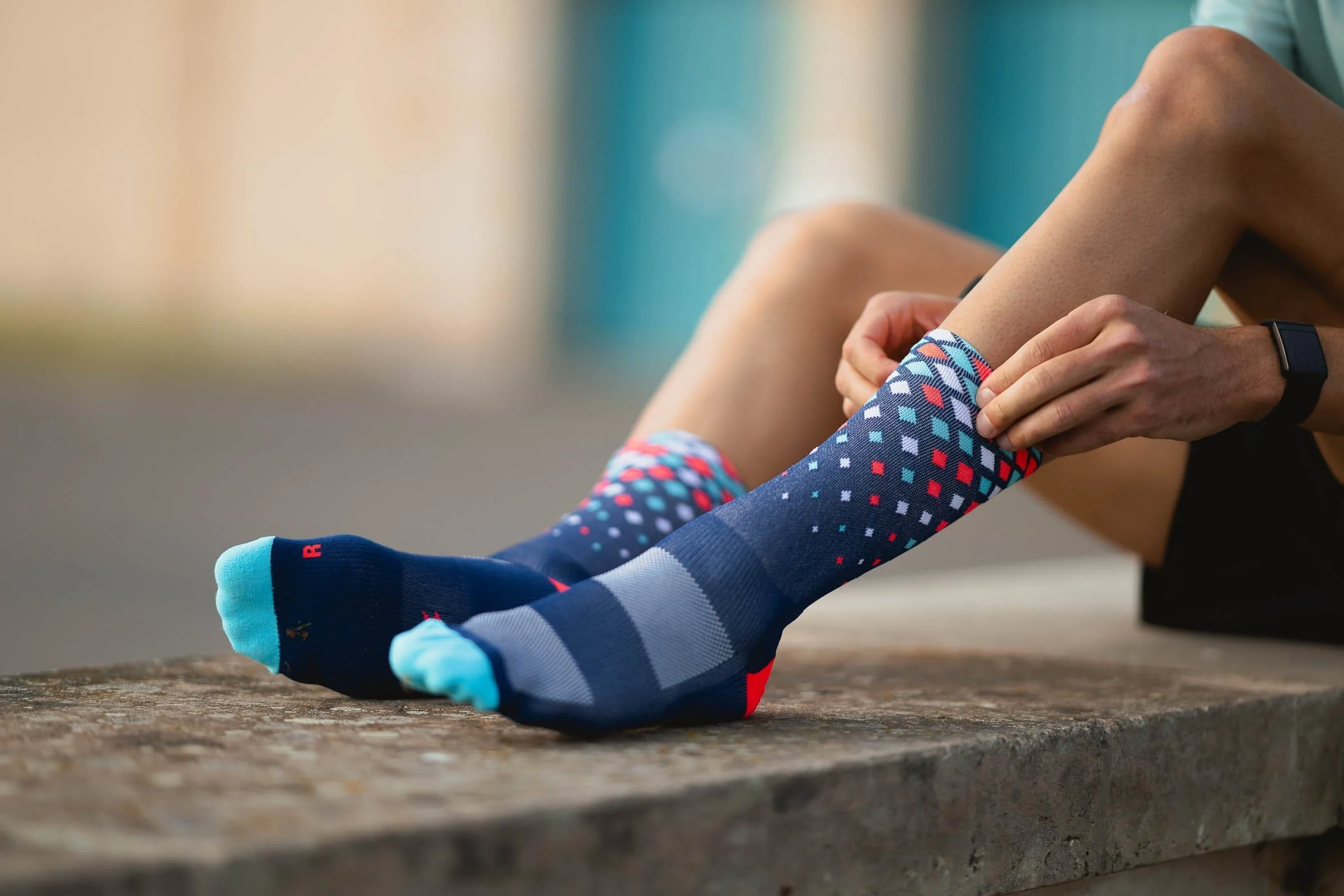 Incylence Running Crystals Navy Cyan Inferno Socks - Image 3
