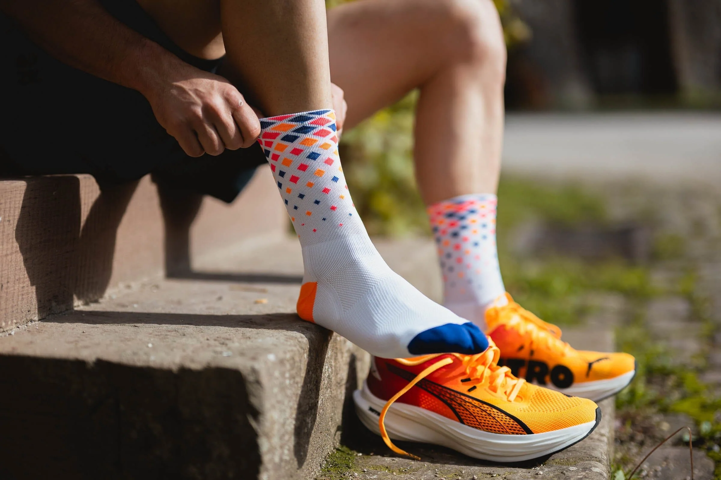 Incylence Running Crystals White Purple Orange Socks - Image 3