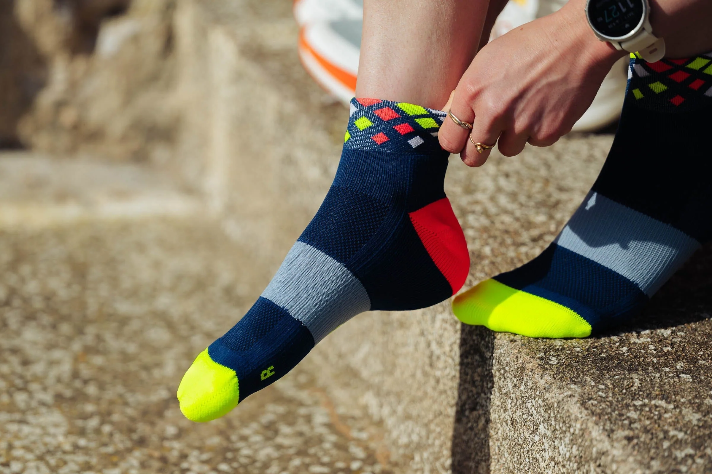 Incylence Running Crystals Short Navy Canary Socks - Image 3