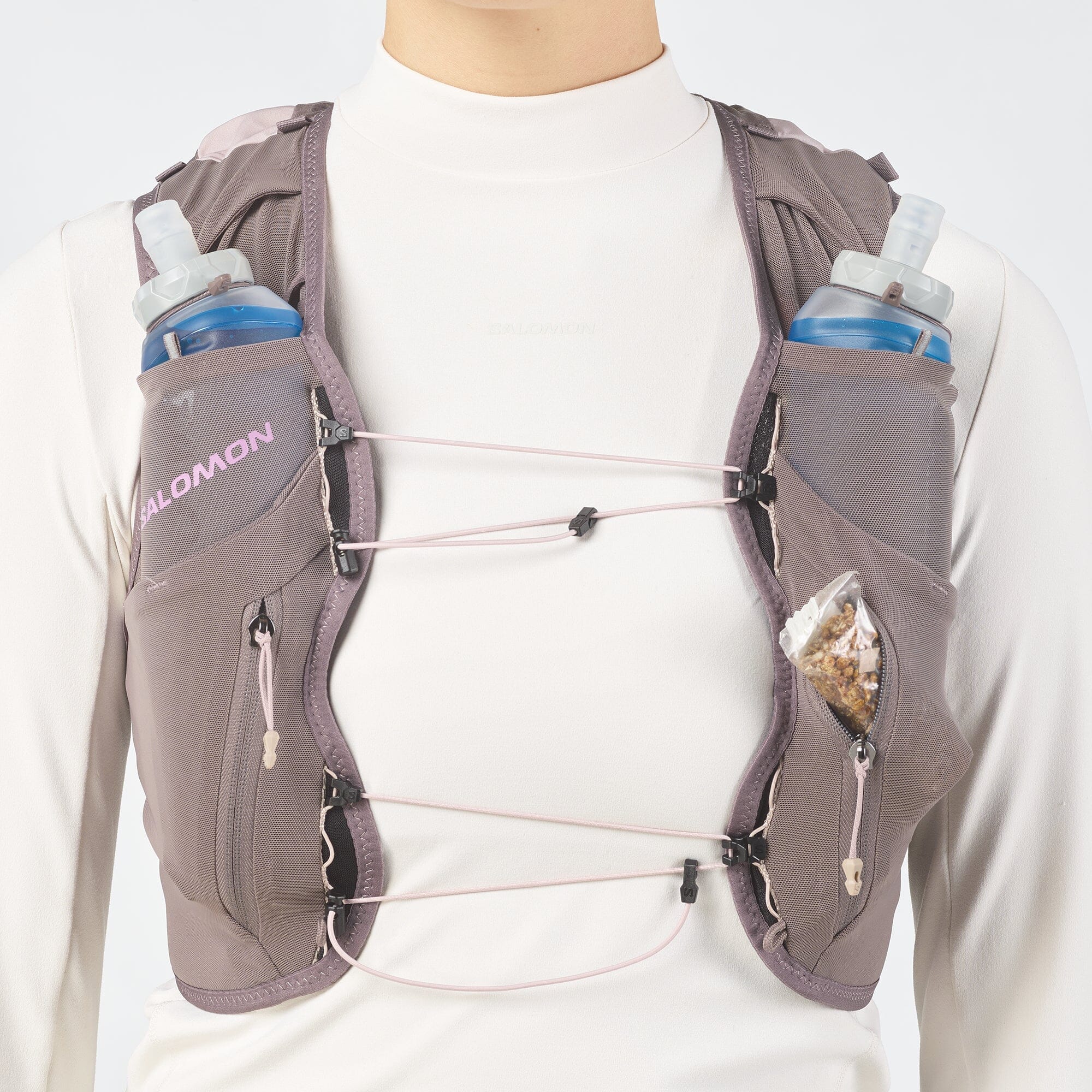 Salomon ADV Skin 12 Gradient Women's Running Vest - Image 4