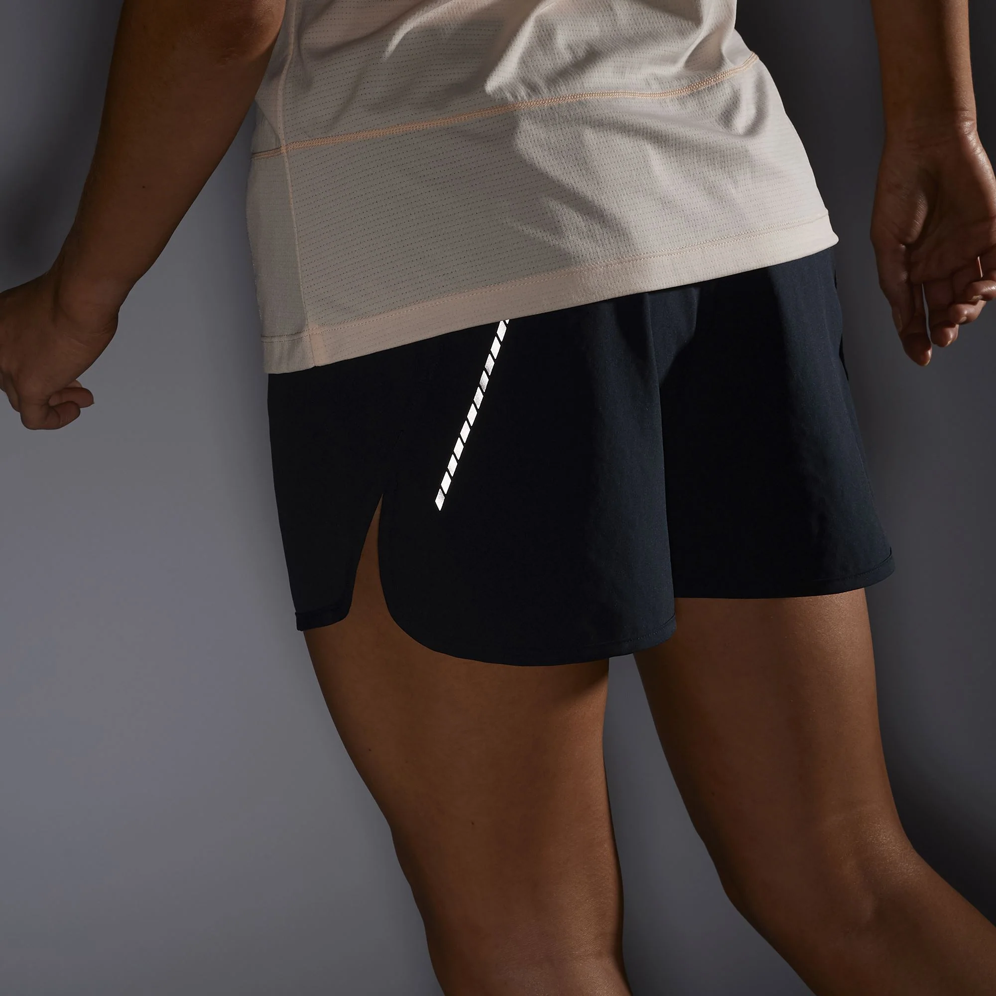 Salomon Cross 3" Women's Shorts - Image 5