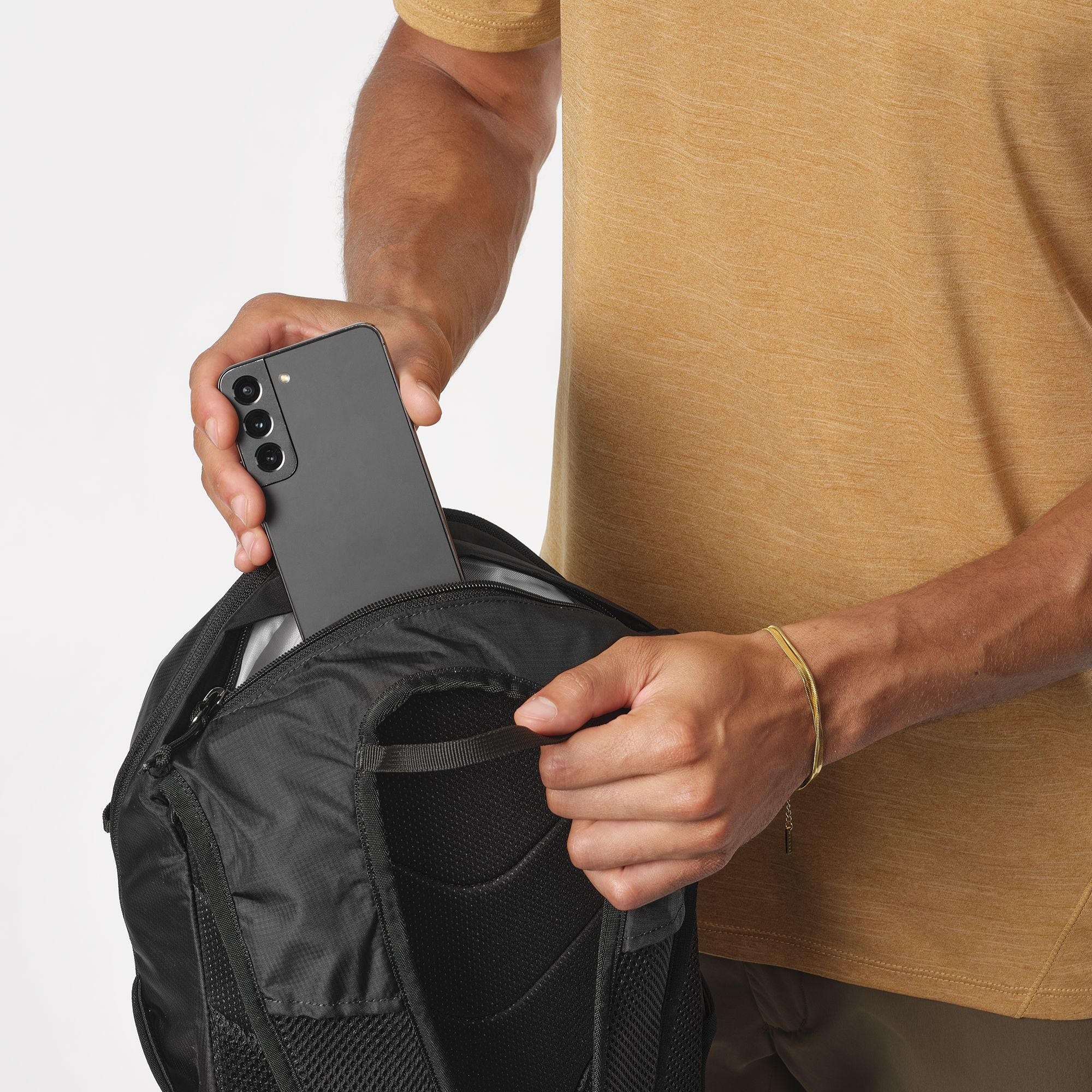 Salomon Trailblazer 30 Unisex Hiking Bag - Image 5
