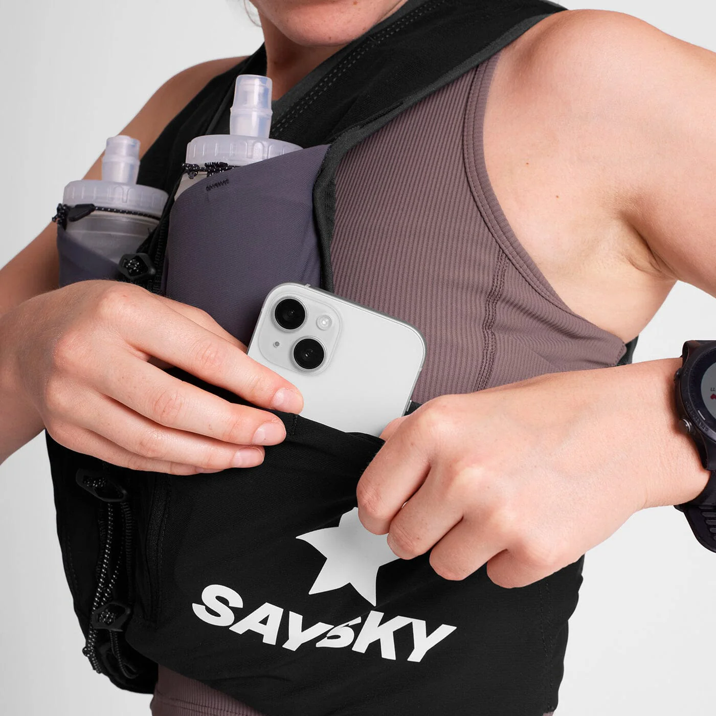 Saysky Flow Vest 12L - Image 4