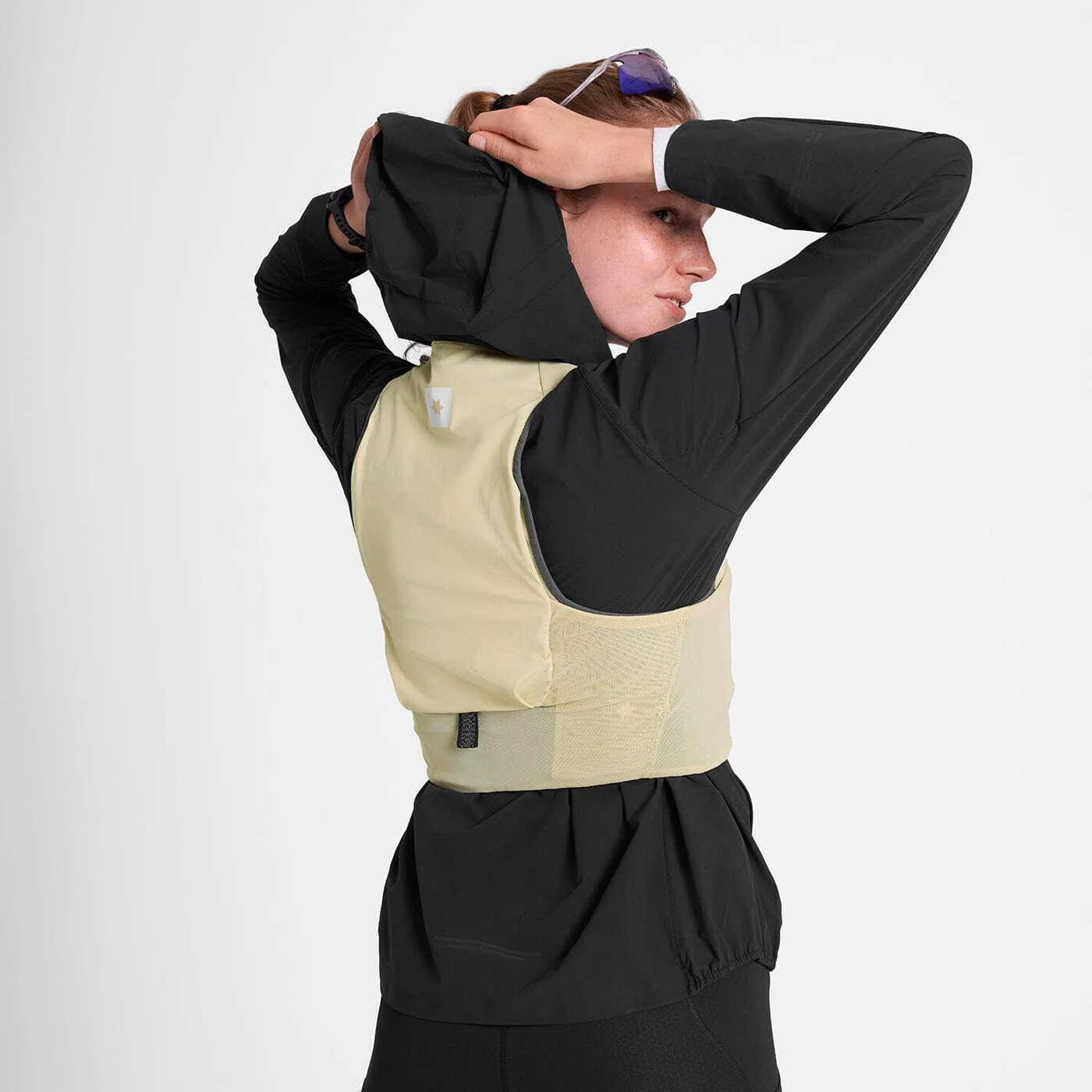 Saysky Flow Vest 8L - Image 3