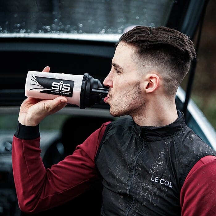 SiS Shaker Bottle - 700ml - Image 2