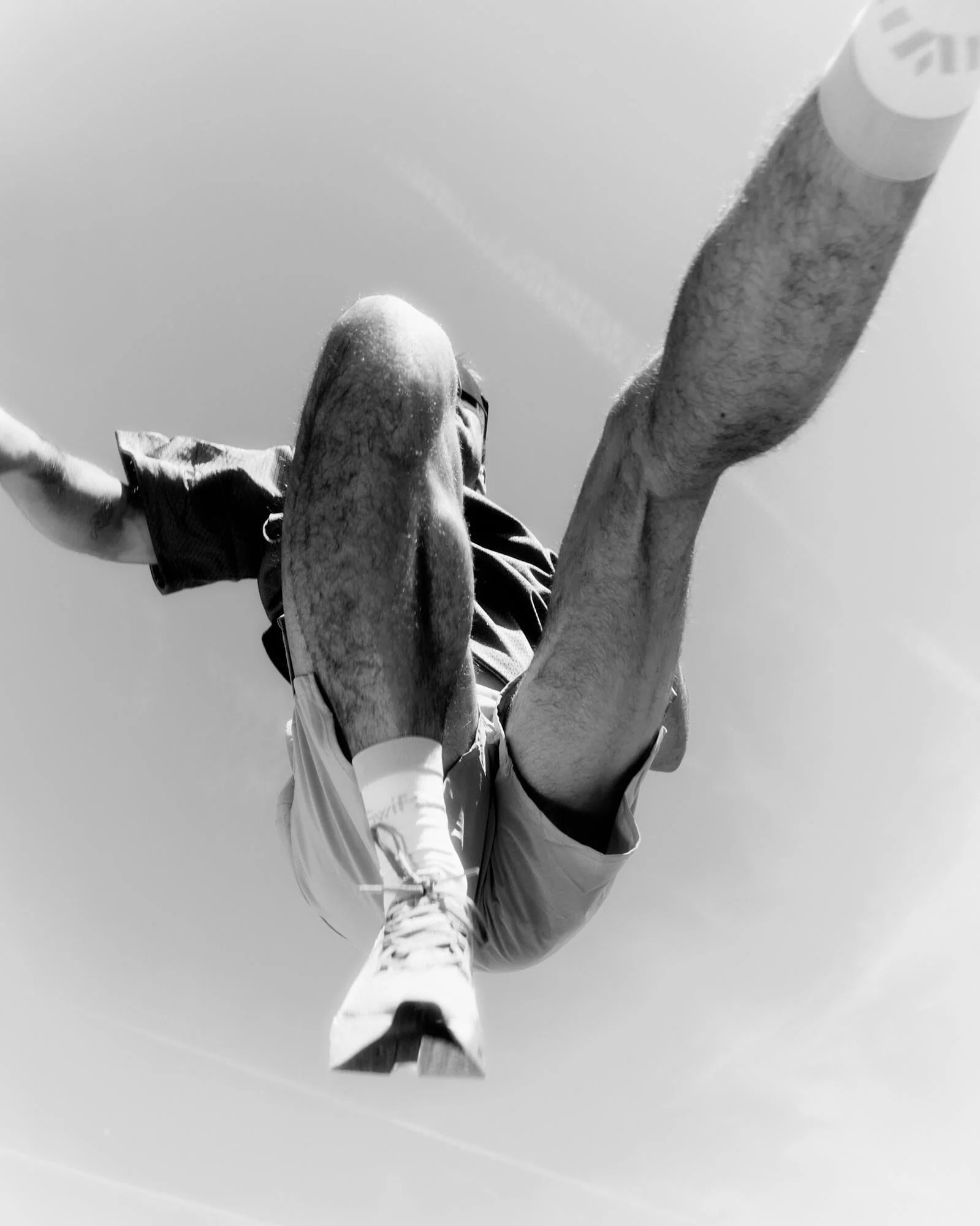 Swiftwick Aspire Crew Socks - Image 3