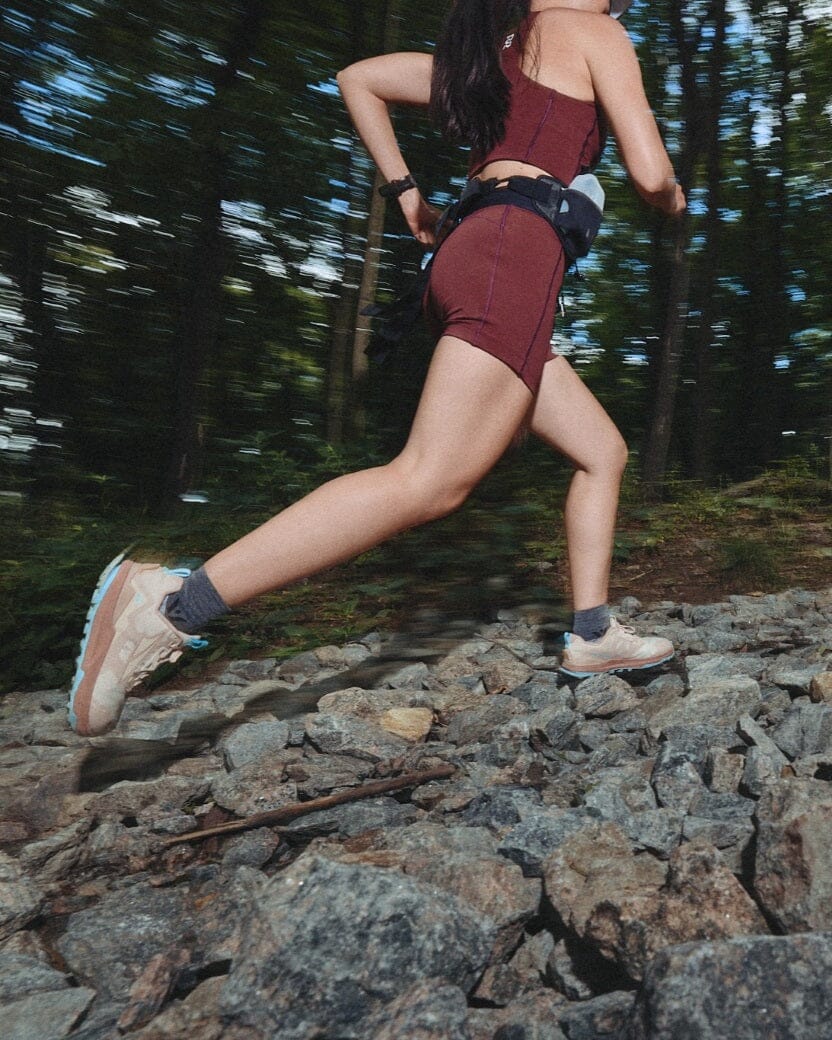 Swiftwick Flite XT Trail Mid-Crew Socks - Image 2