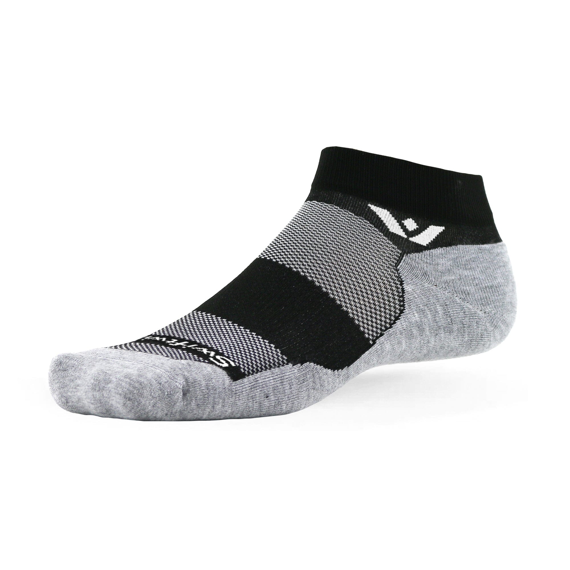 Swiftwick Maxus Ankle Socks