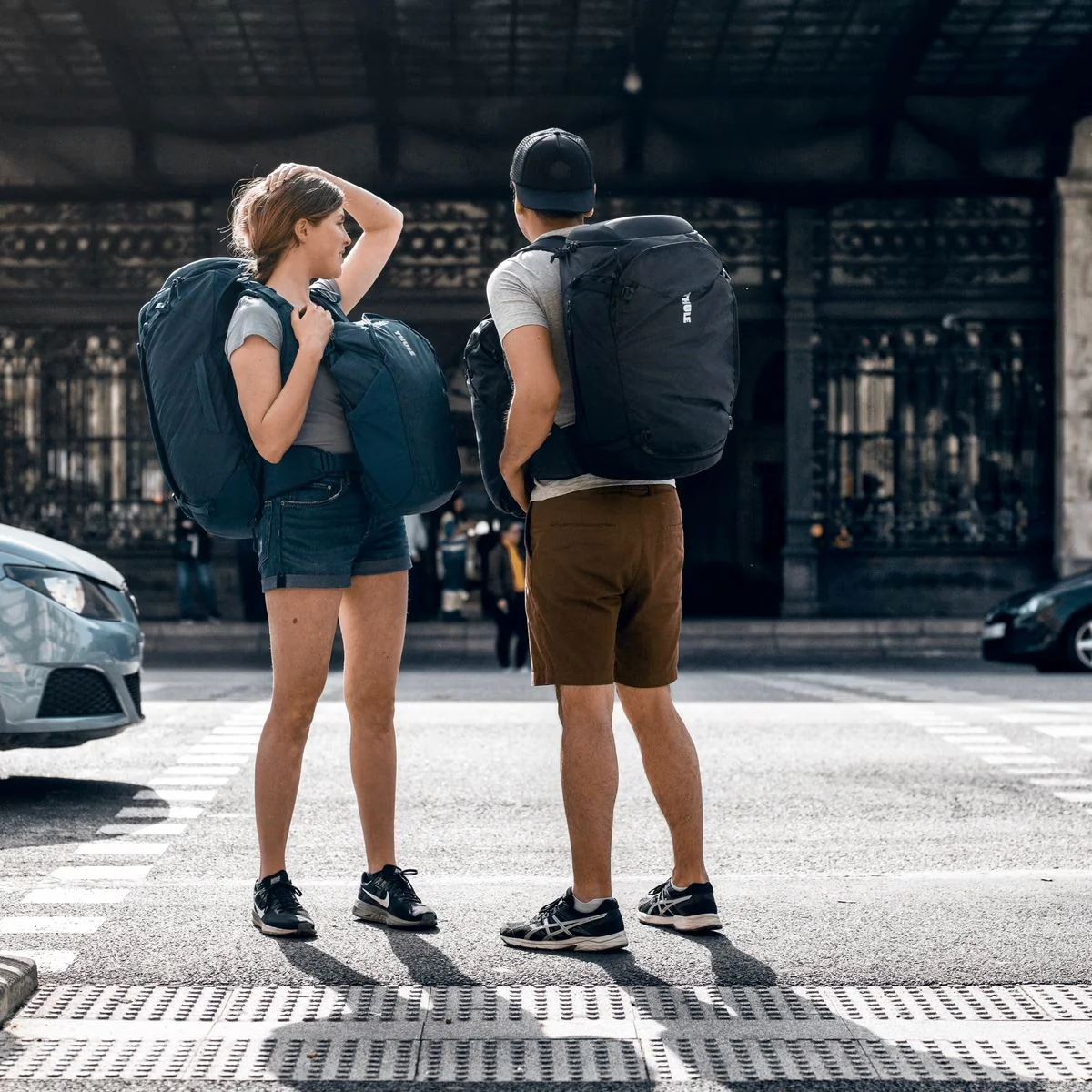 Thule Landmark 60L Unisex Backpacking Pack - Image 5