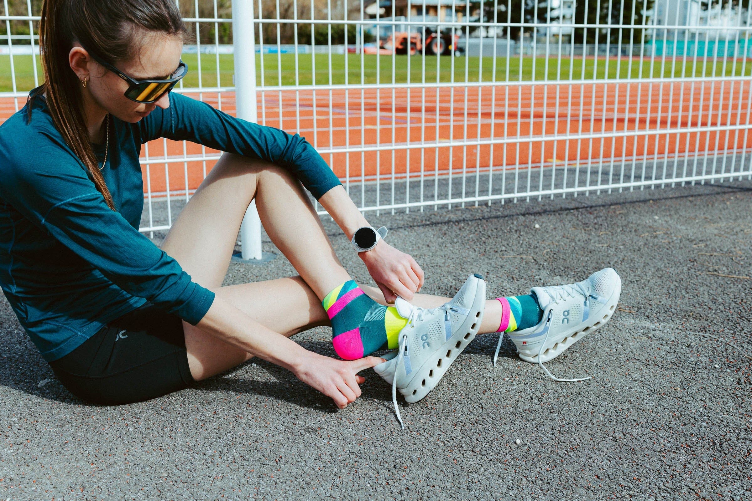 Incylence Ultralight Strides Short Petrol Pink Socks - Image 5