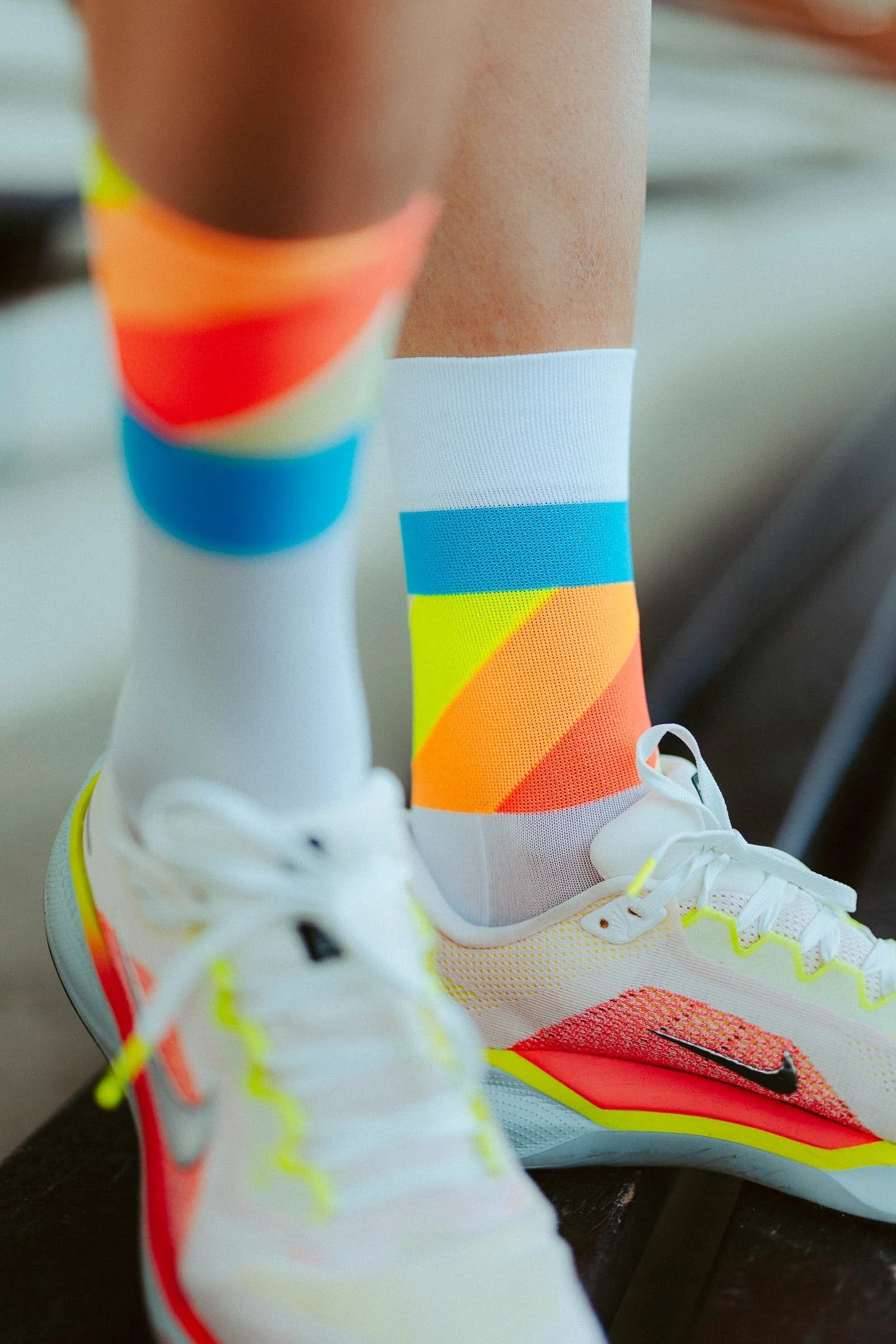 Incylence Ultralight Strides White Blue Inferno Socks - Image 8