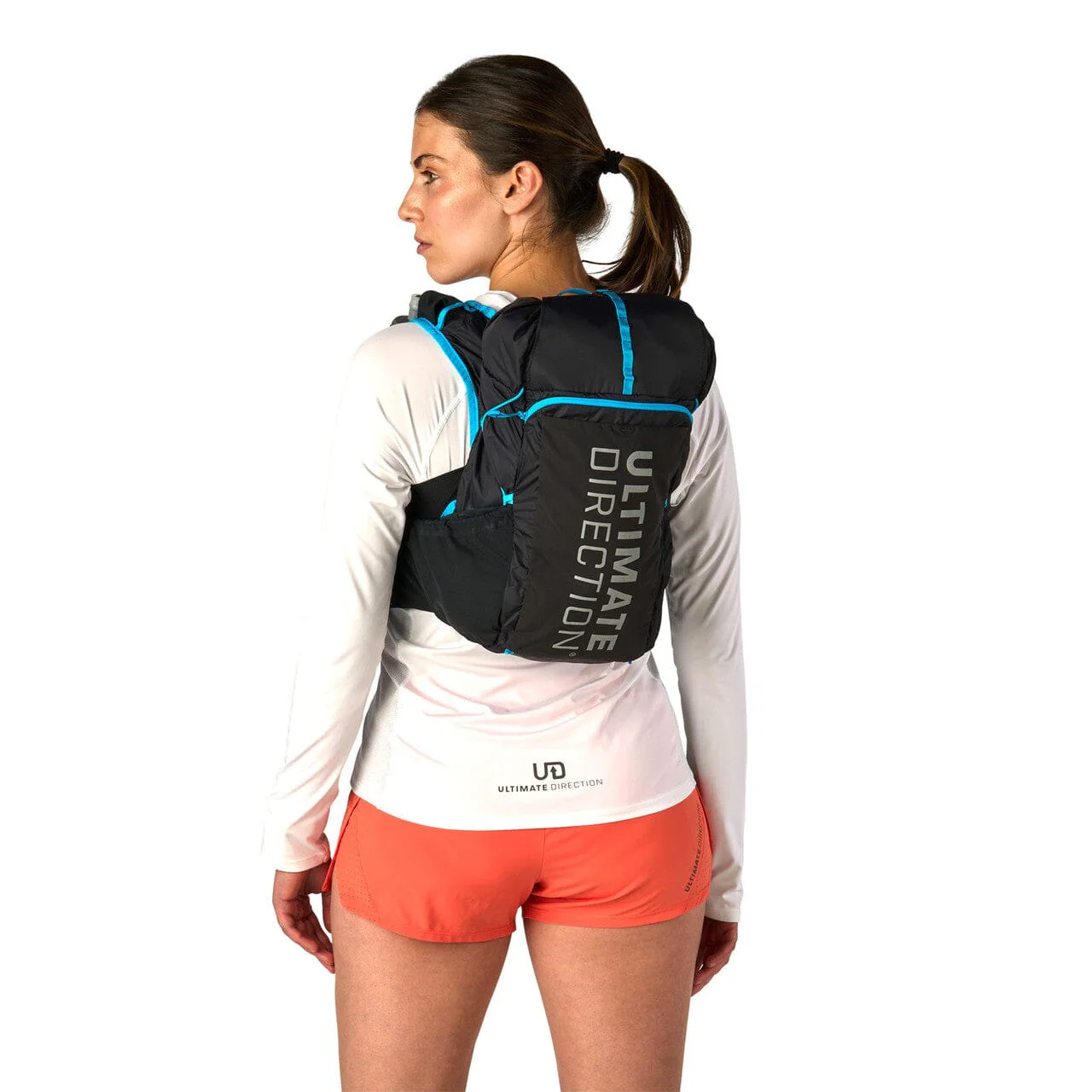 Ultimate Direction Adventure Vest 17 Unisex Running Vest - Image 4