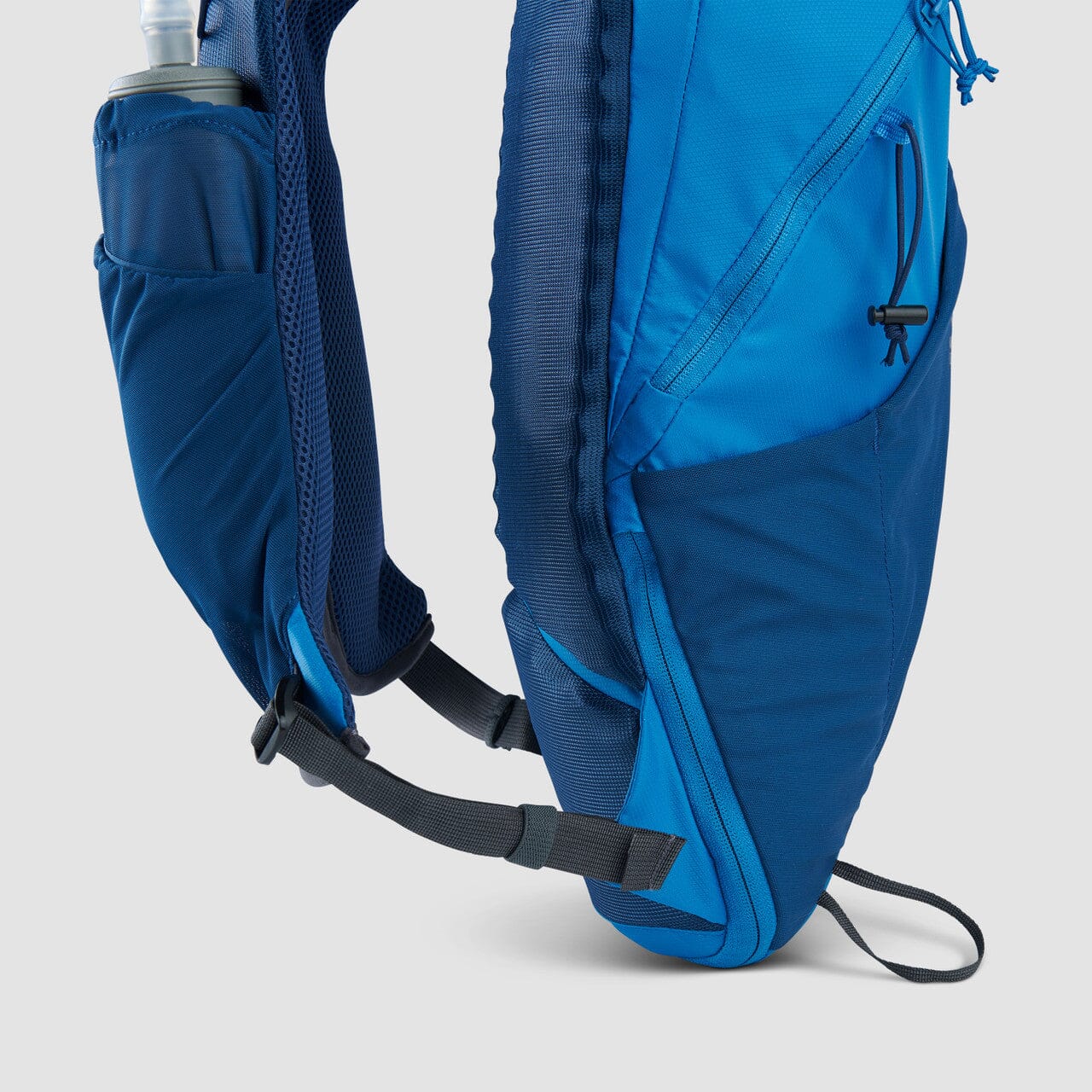 Ultimate Direction Blazek 18 Backpack - Image 10