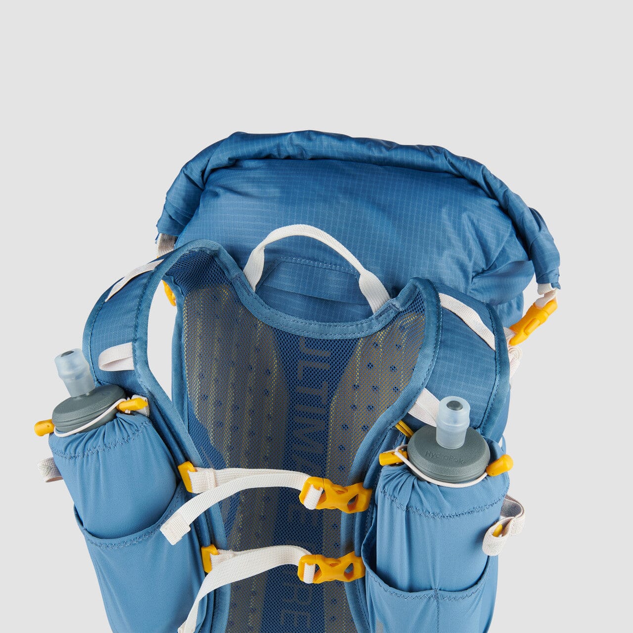 Ultimate Direction Fastpackher 30 2.0 Women's Backpack - Image 3