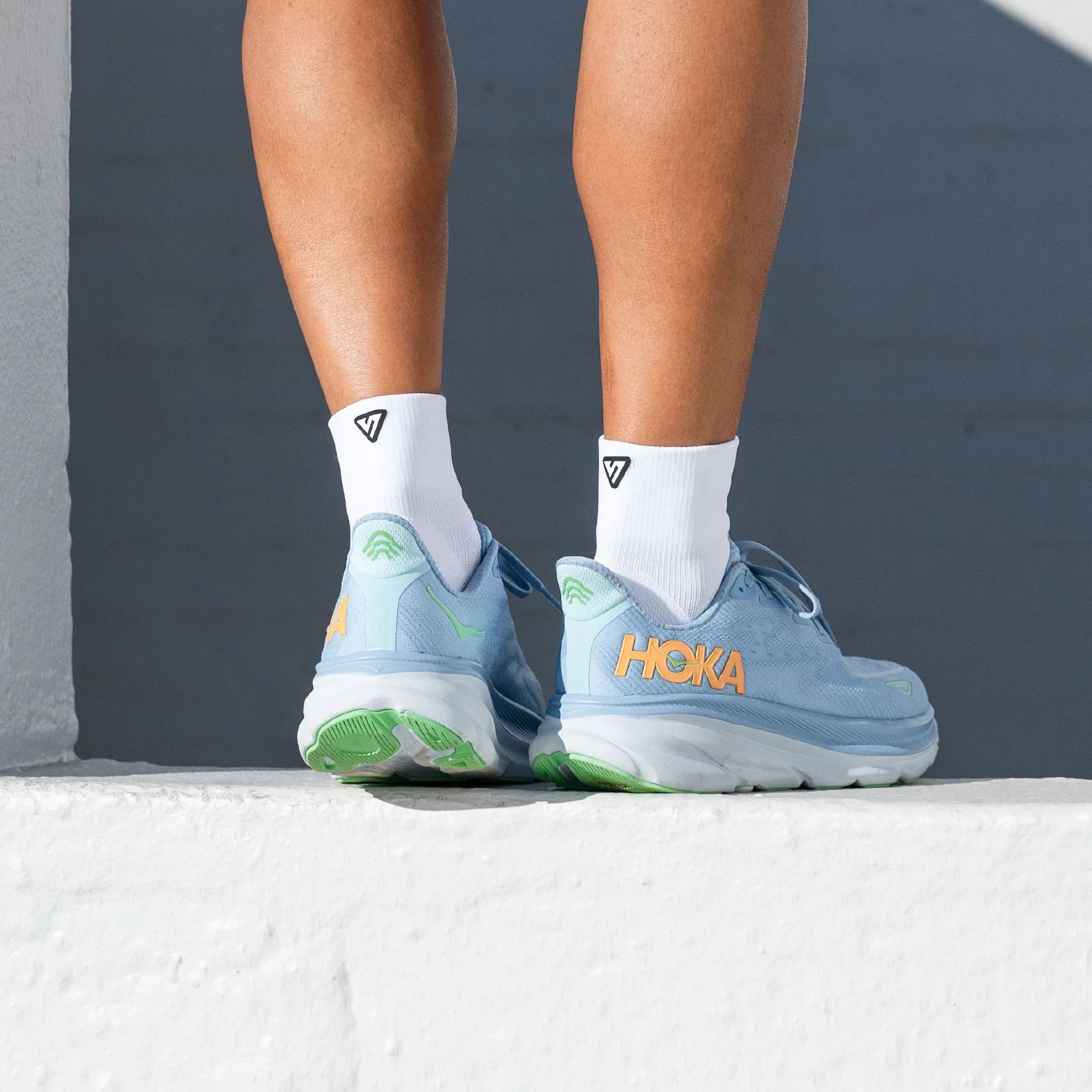 Versus White Running Quarter Socks - Image 2