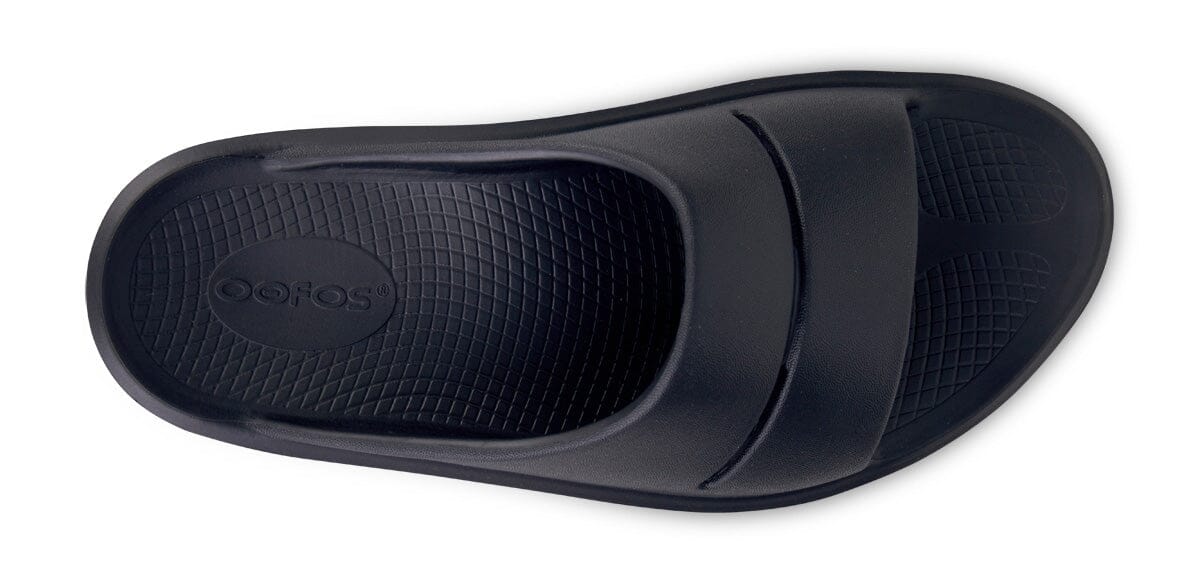 OOFOS Women's OOmega OOahh Sandal - Black - Image 9