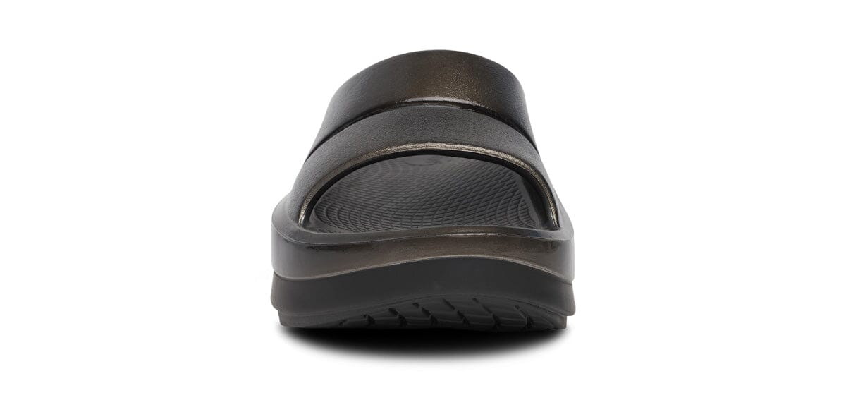 OOFOS Women's OOmega OOahh Stacked Sandal - Titanium Mirror - Image 6