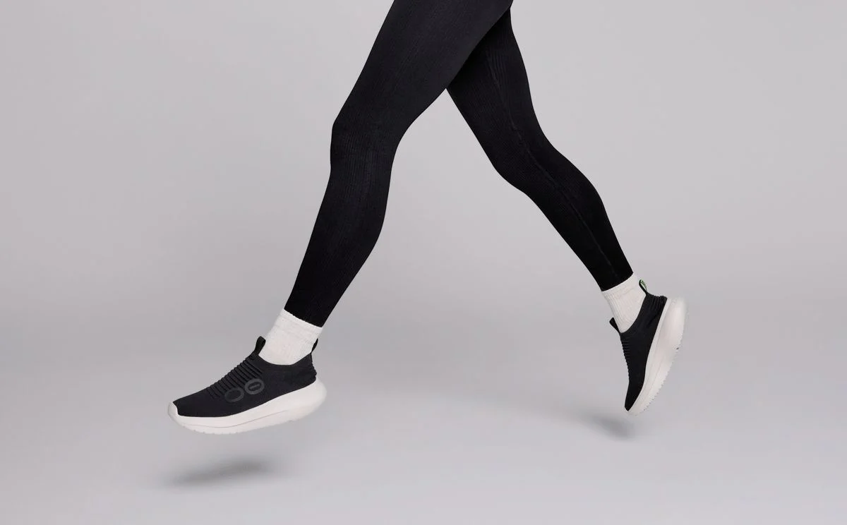 OOFOS Women's OOmy Zen - Image 5